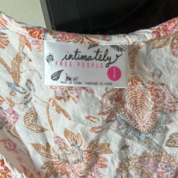 SOLD NWOT free people intimately voile lace detail tunic - Picture 8 of 11